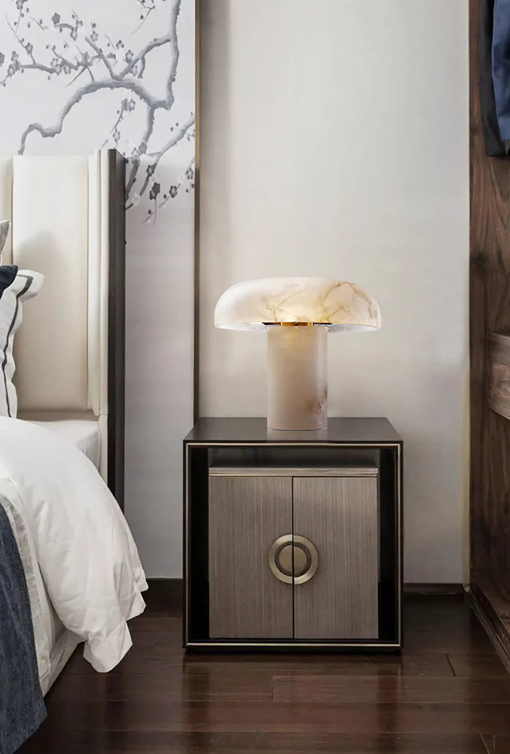 Modern Alabaster Habros Table Lamp - Nuvé