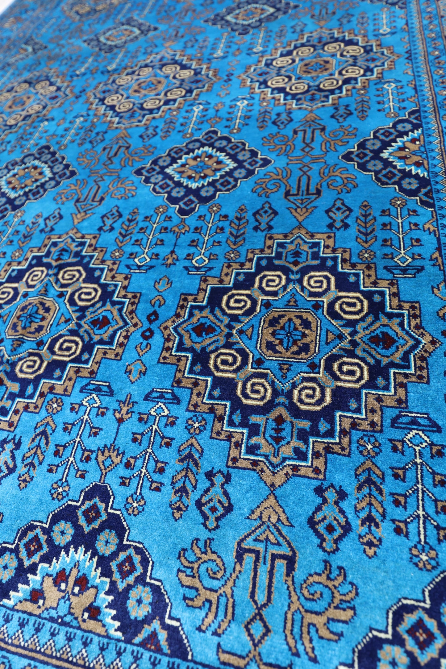 Hand-Knotted Afghani Zerkhaki Wool Rug – 6’6″ x 10’0″ - Nuvé