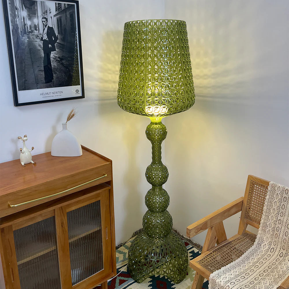 Simple Kabuki Acrylic Floor Lamp - Nuvé