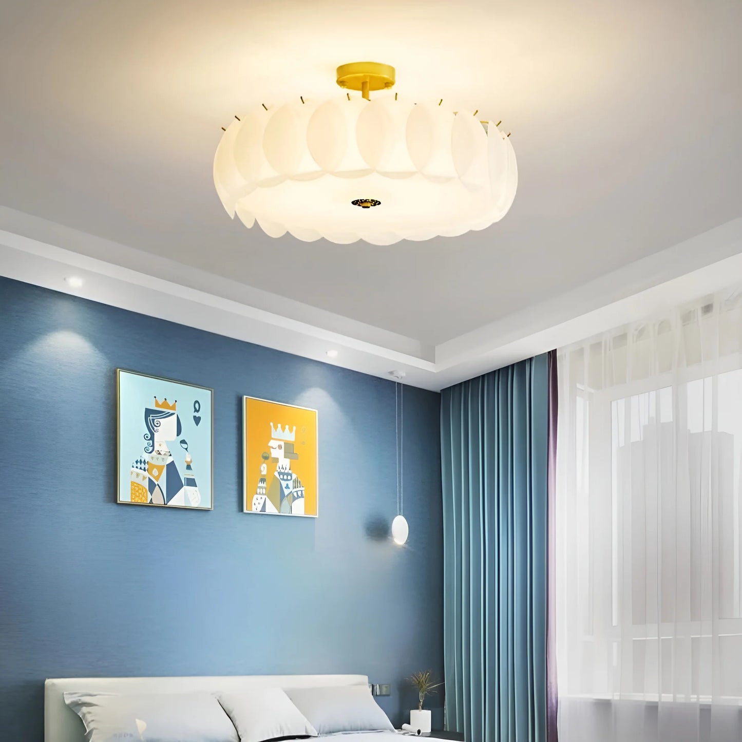 Light Luxury Round Glass Ceiling Lamp - Nuvé