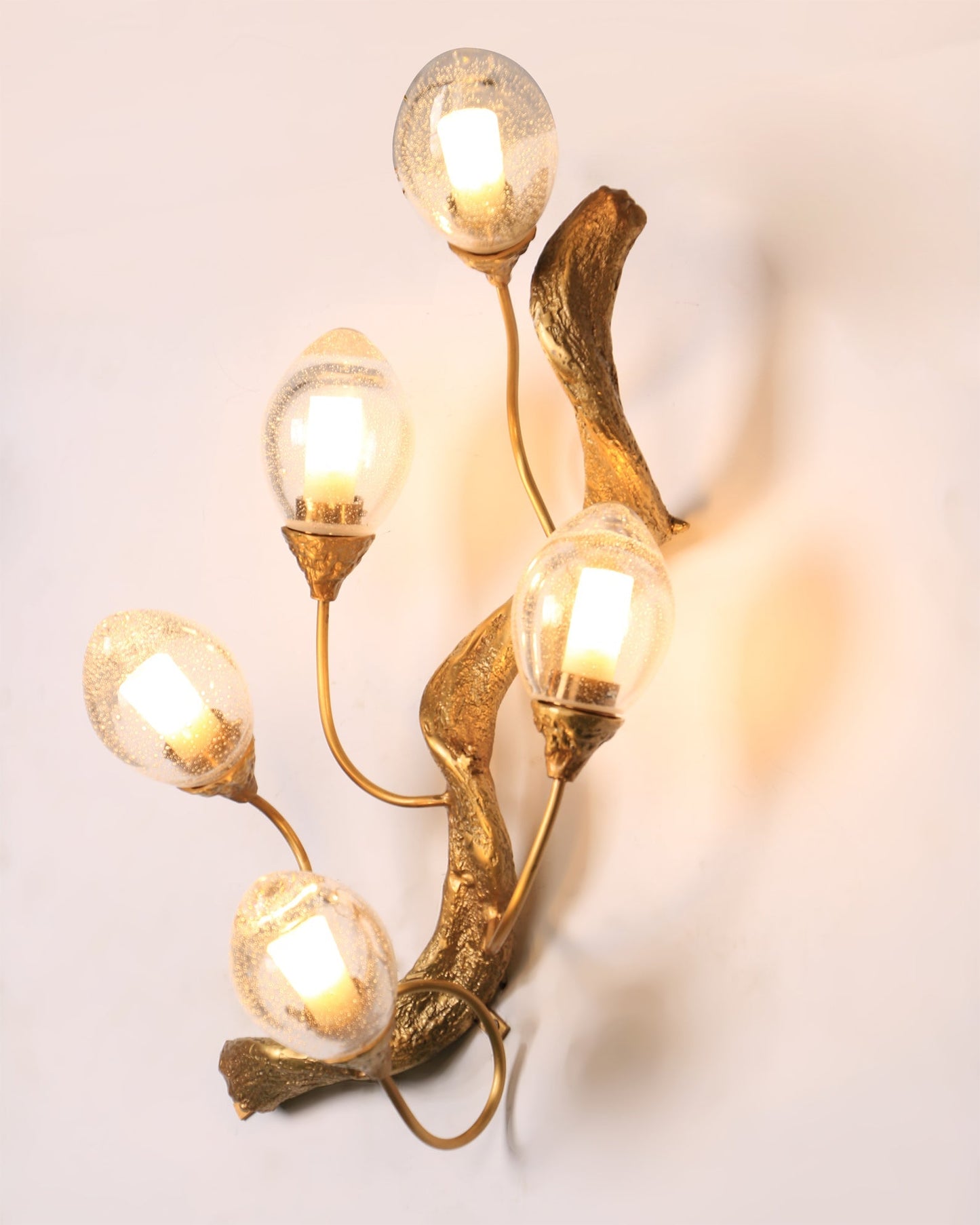 Lotus Brass Wall Lamp - Nuvé