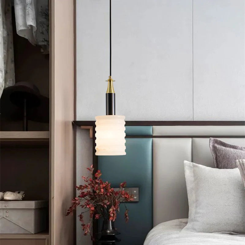 Modern Cylindrical Alabaster Pendant Lamp - Nuvé