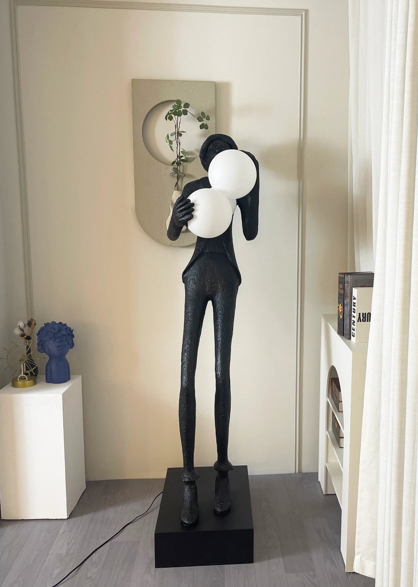 Michael Character Sculpture Floor Lamp - Nuvé