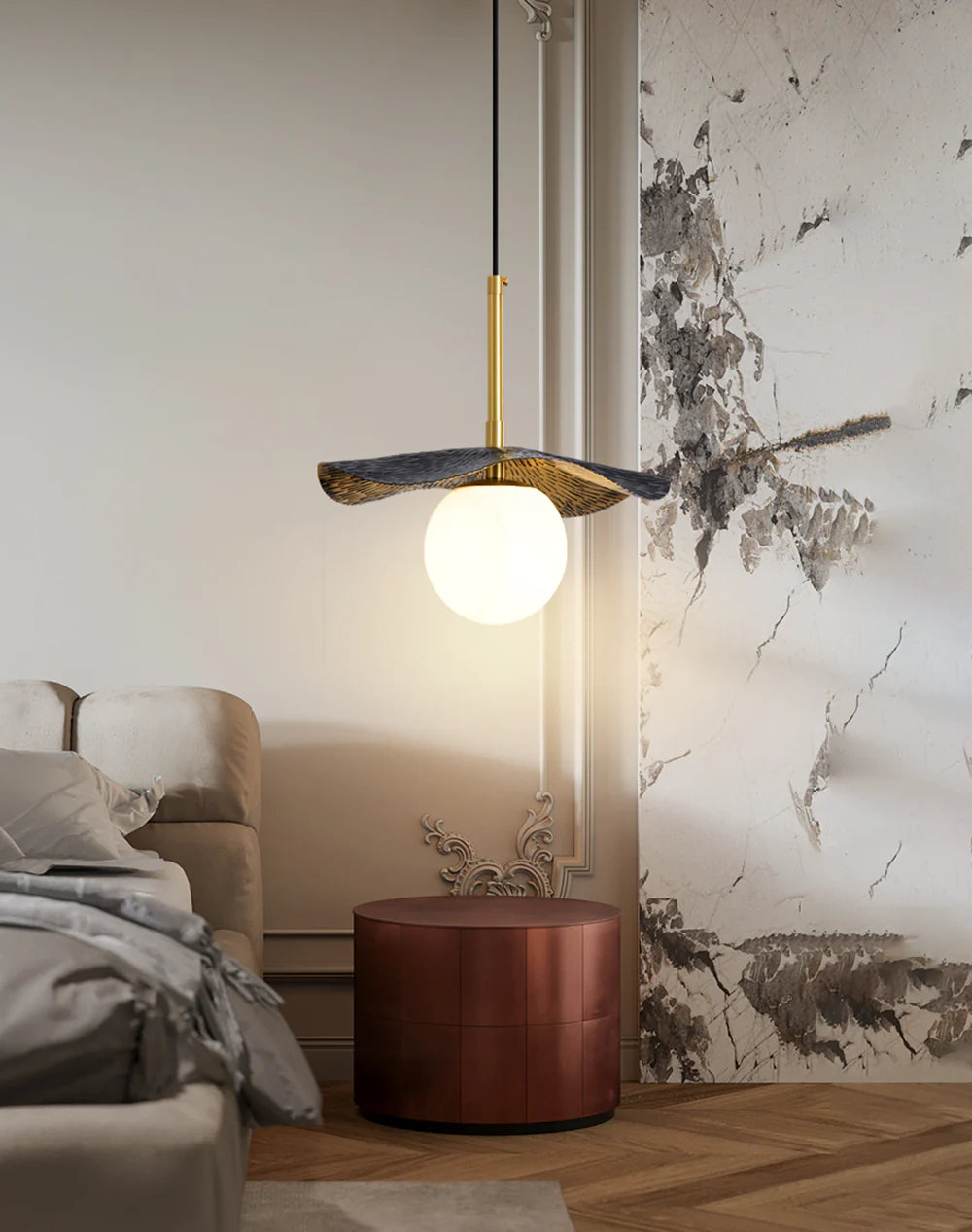 Alabaster Montera Brass Pendant Light - Nuvé