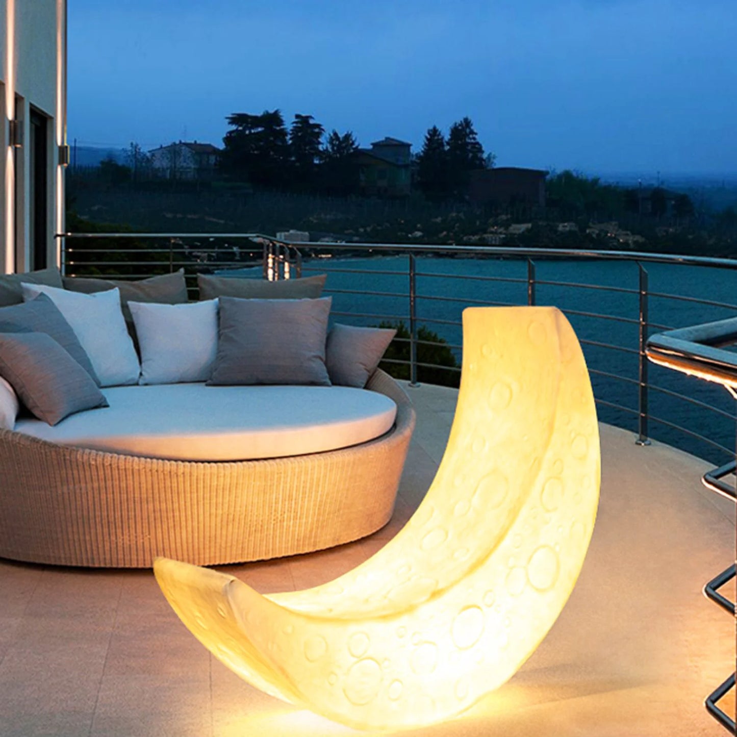 Moonlight Landscape Floor Lamp - Nuvé