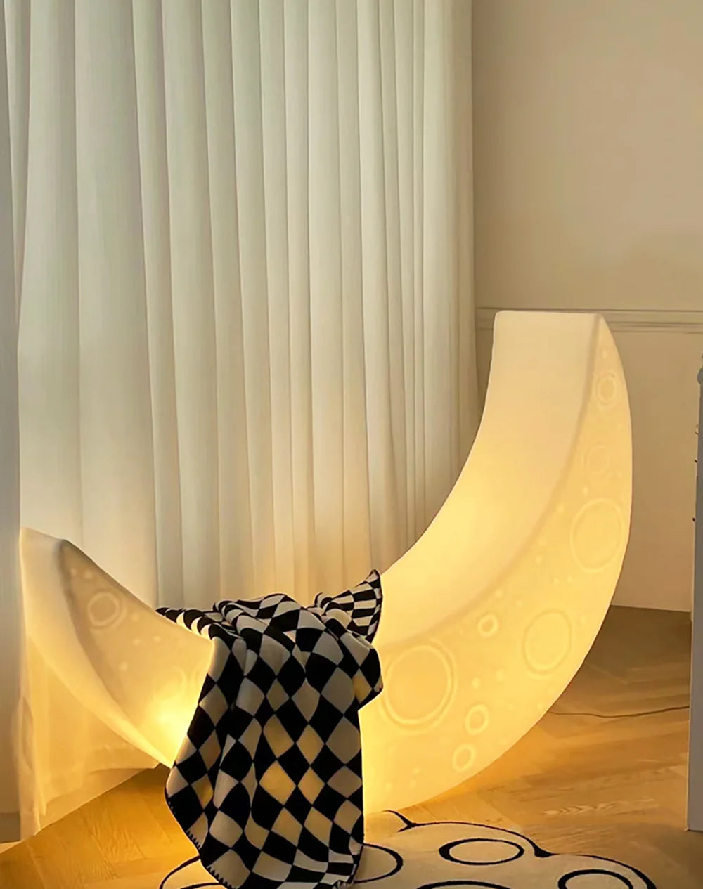 Moonlight Landscape Floor Lamp - Nuvé