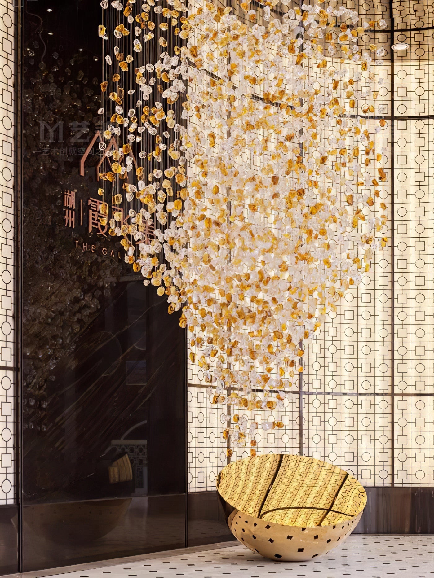 Multicolor Crystal Stone Chandelier - Nuvé