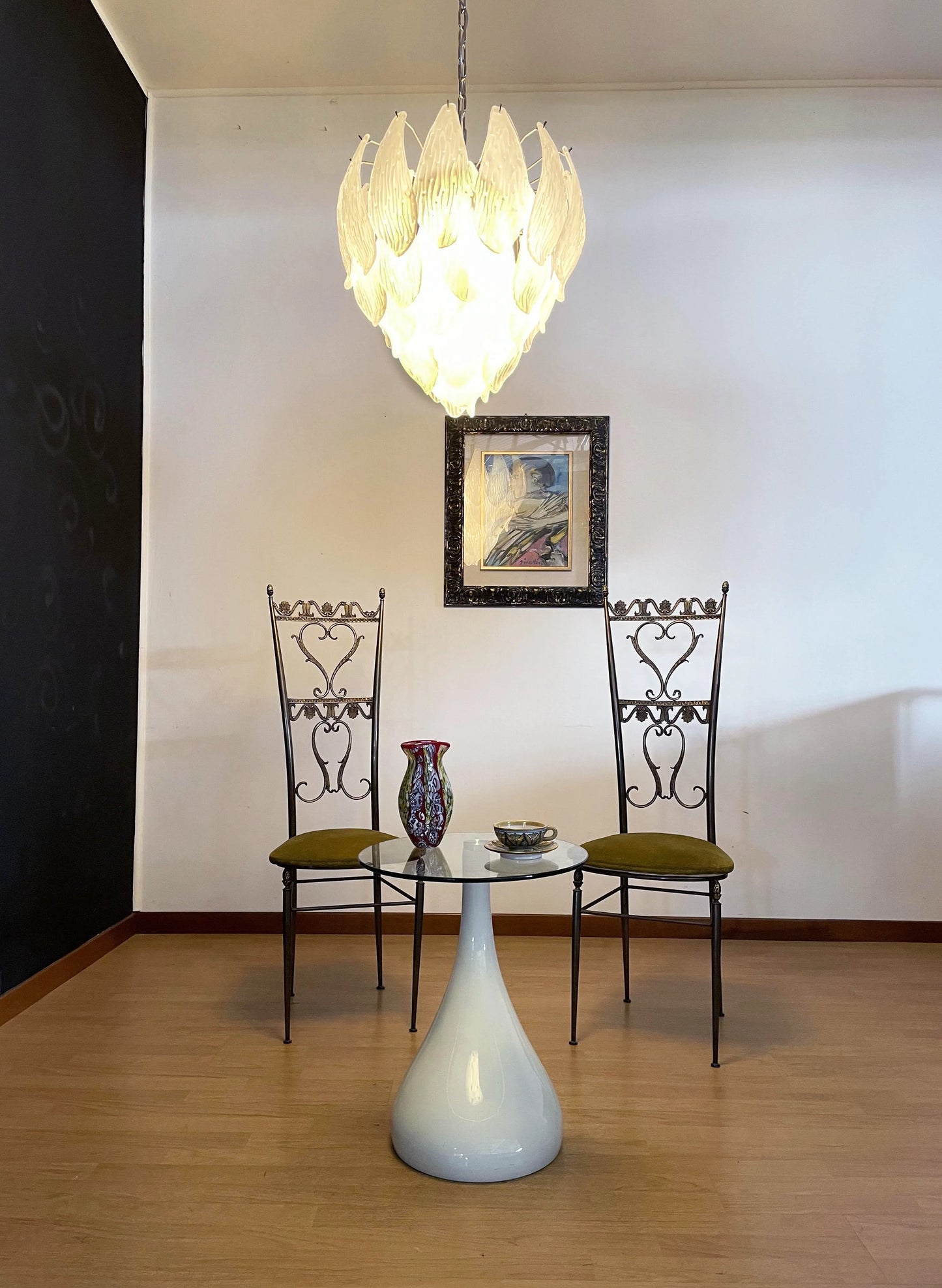 Murano Frosted Carved Glass Leaves Chandelier - Nuvé
