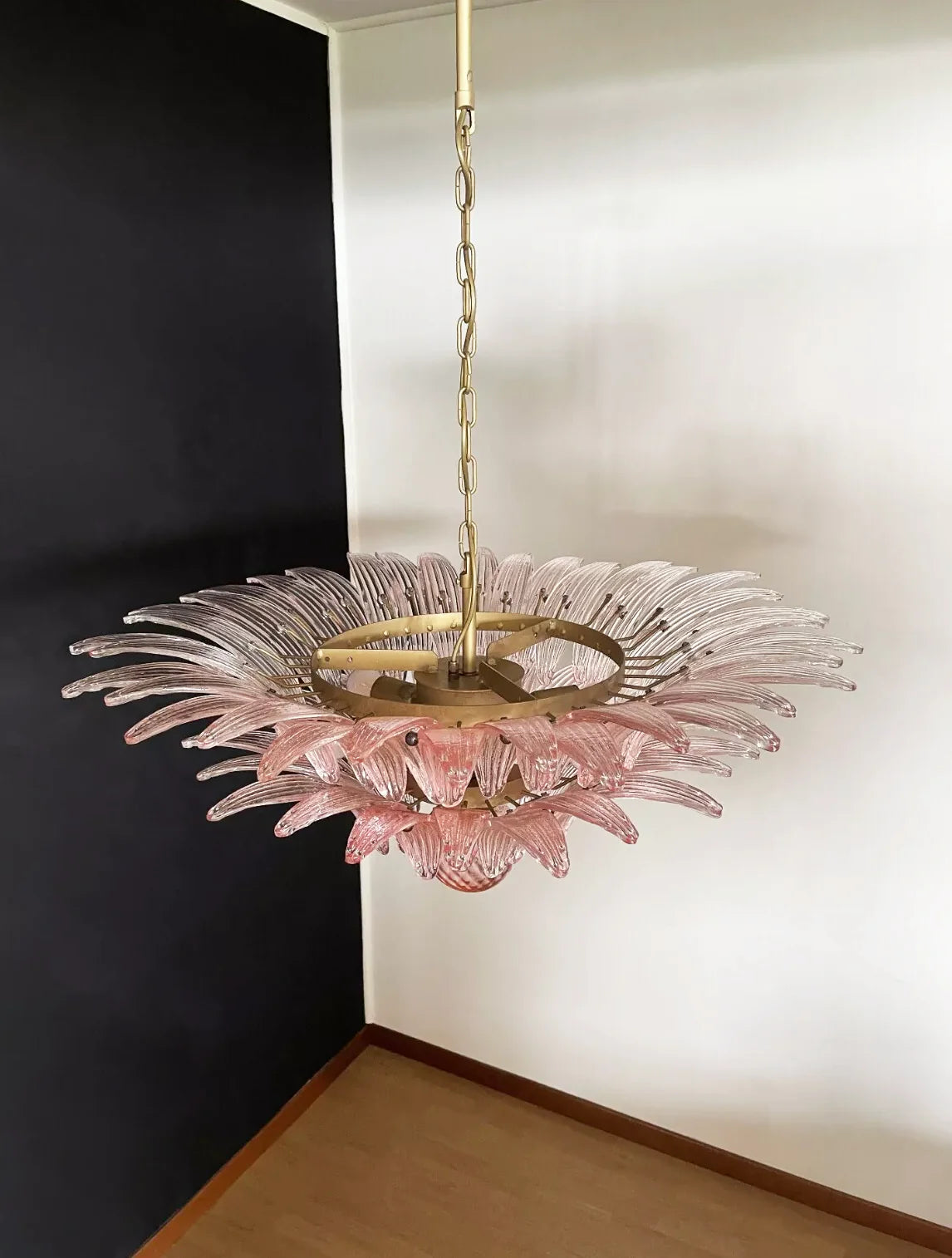 Murano Palmette Pink Chandelier - Nuvé