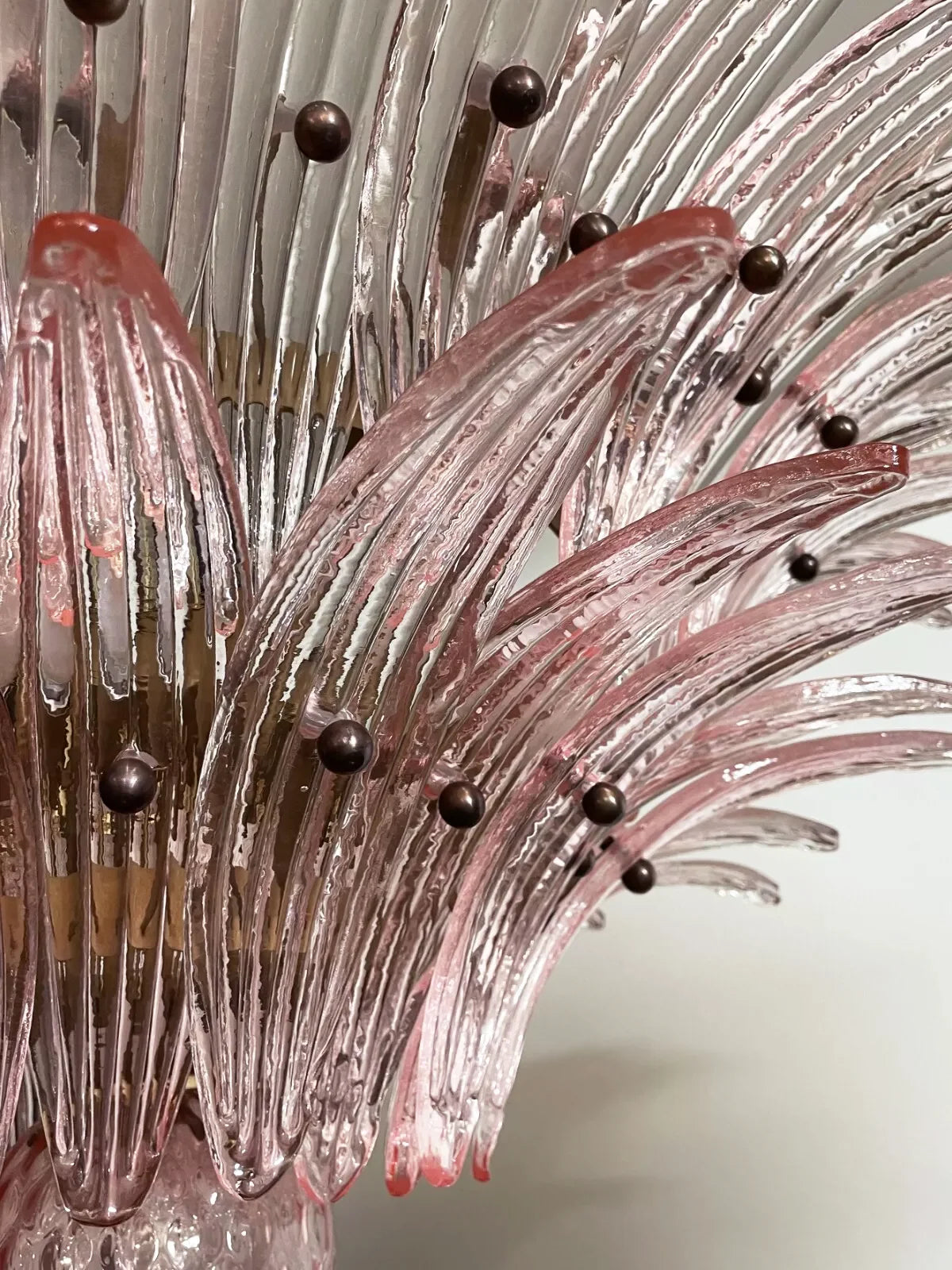 Murano Palmette Pink Chandelier - Nuvé
