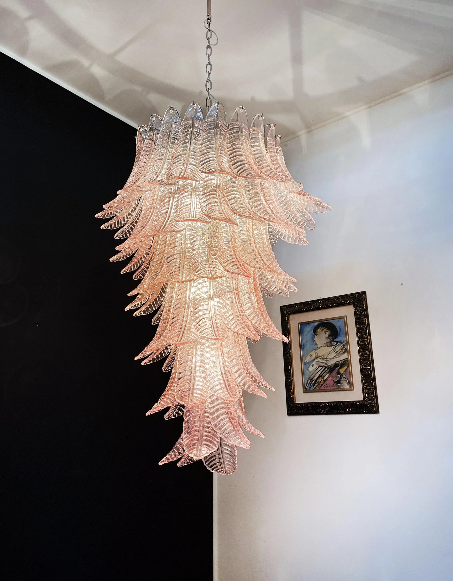 Murano Pink Felch Spiral Chandelier - Nuvé