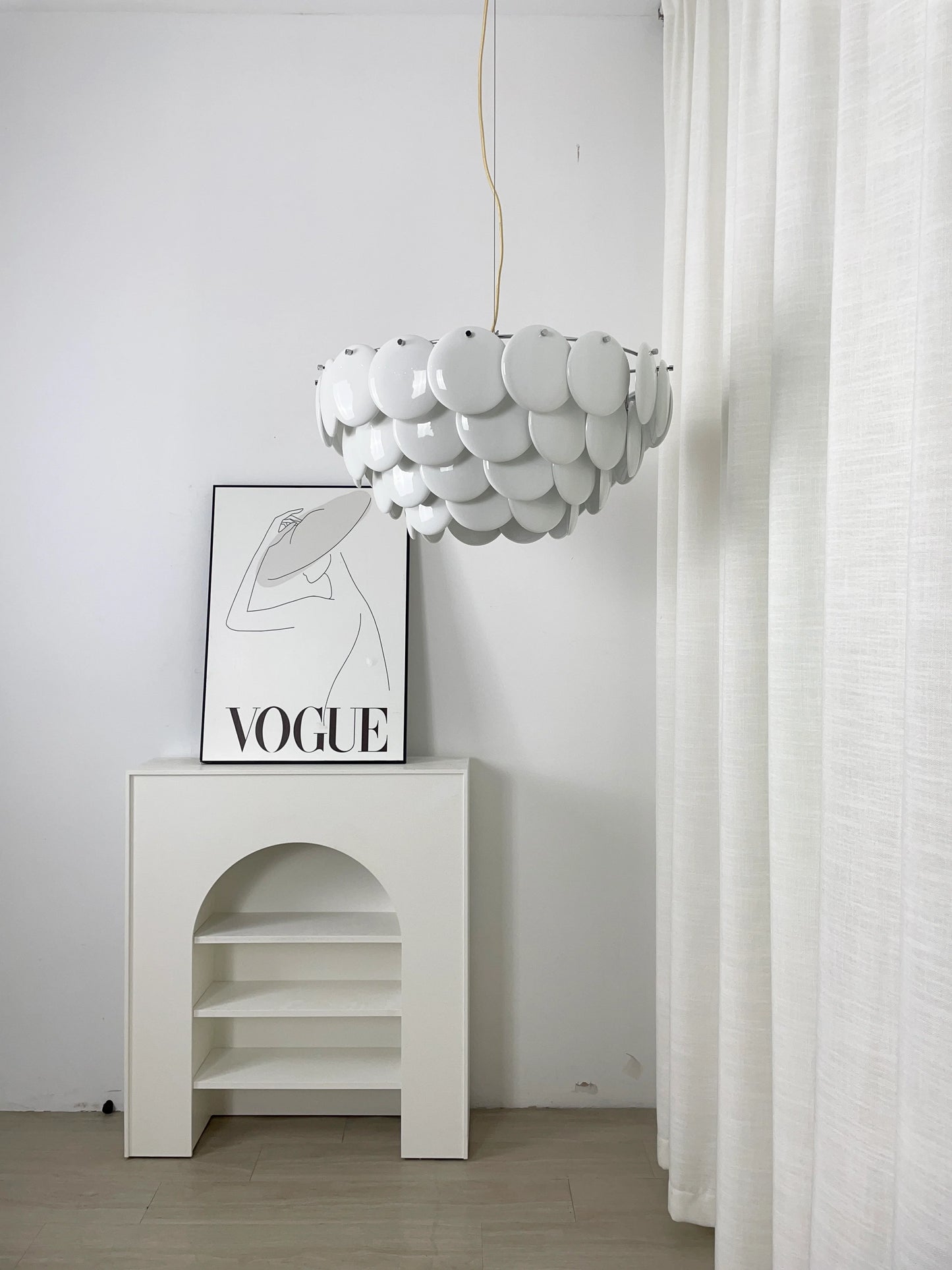 Pembridge White Ceramic Chandelier - Nuvé