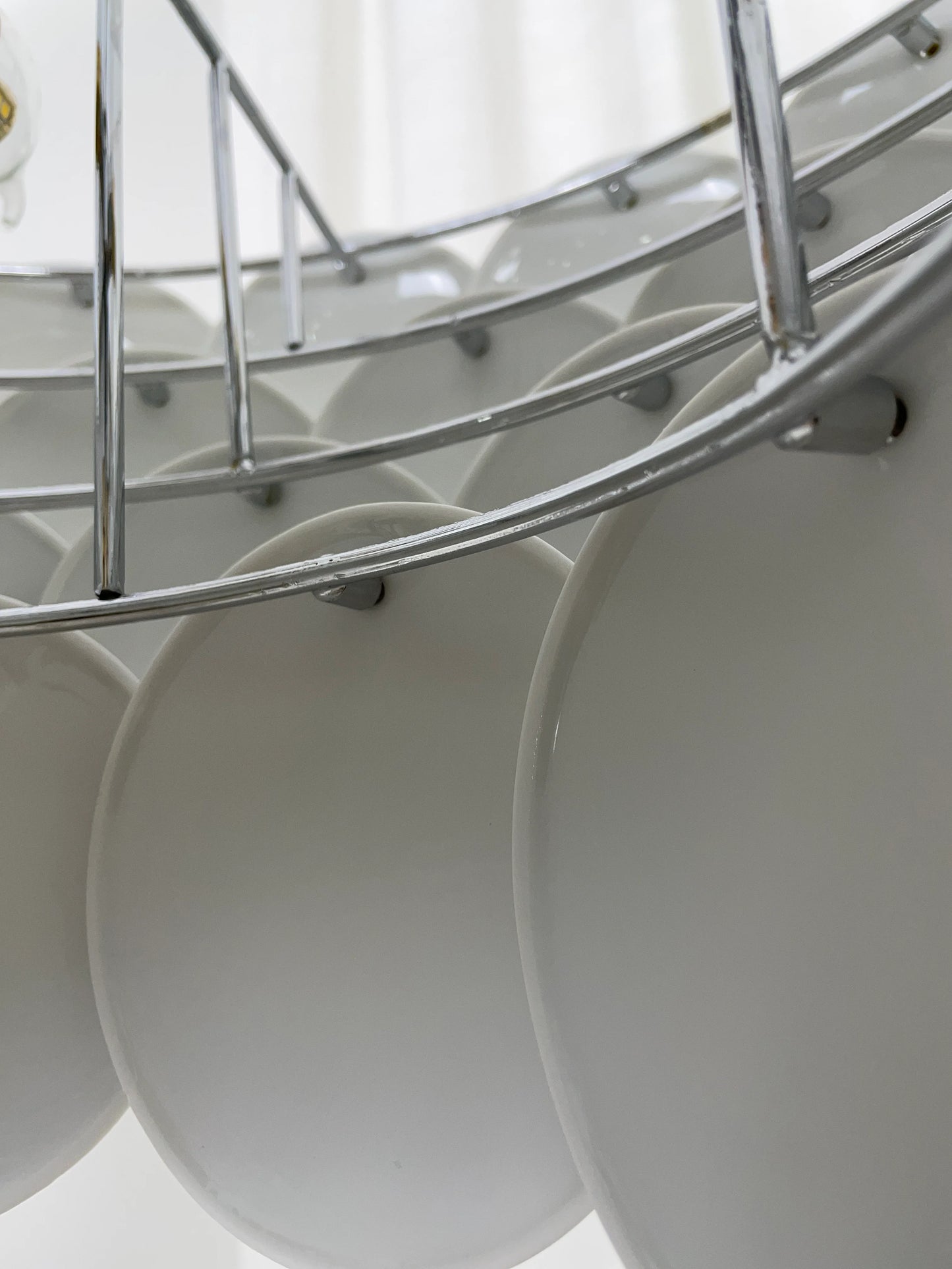 Pembridge White Ceramic Chandelier - Nuvé