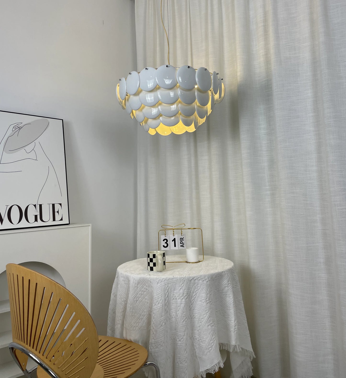 Pembridge White Ceramic Chandelier - Nuvé
