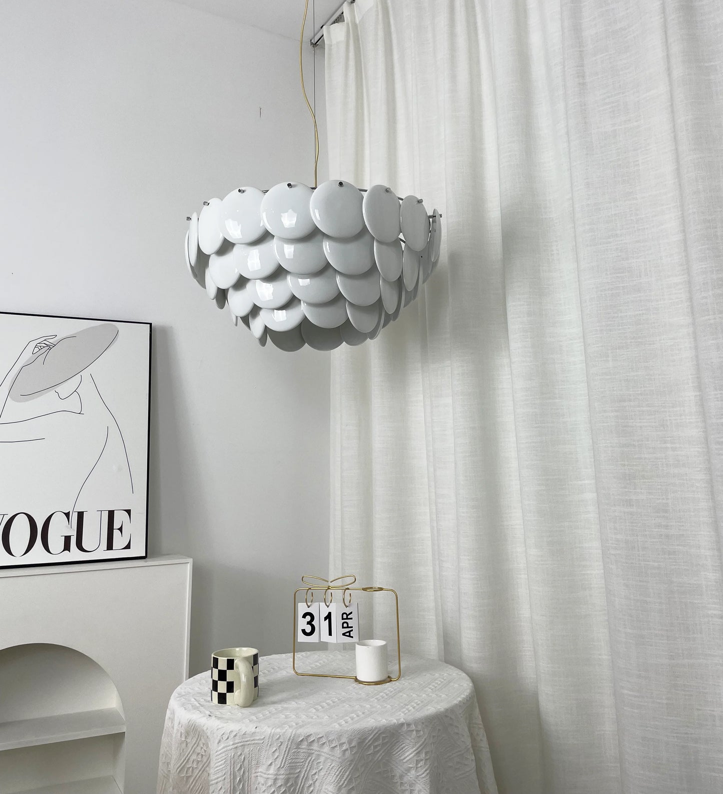 Pembridge White Ceramic Chandelier - Nuvé
