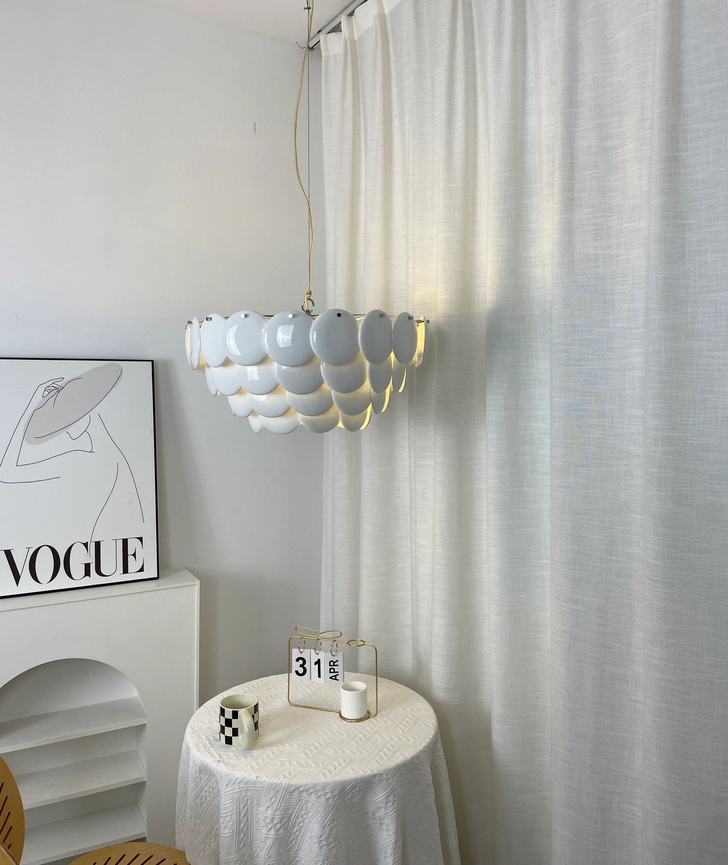 Pembridge White Ceramic Chandelier - Nuvé