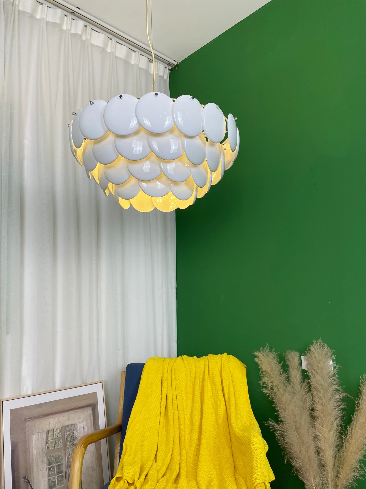 Pembridge White Ceramic Chandelier - Nuvé
