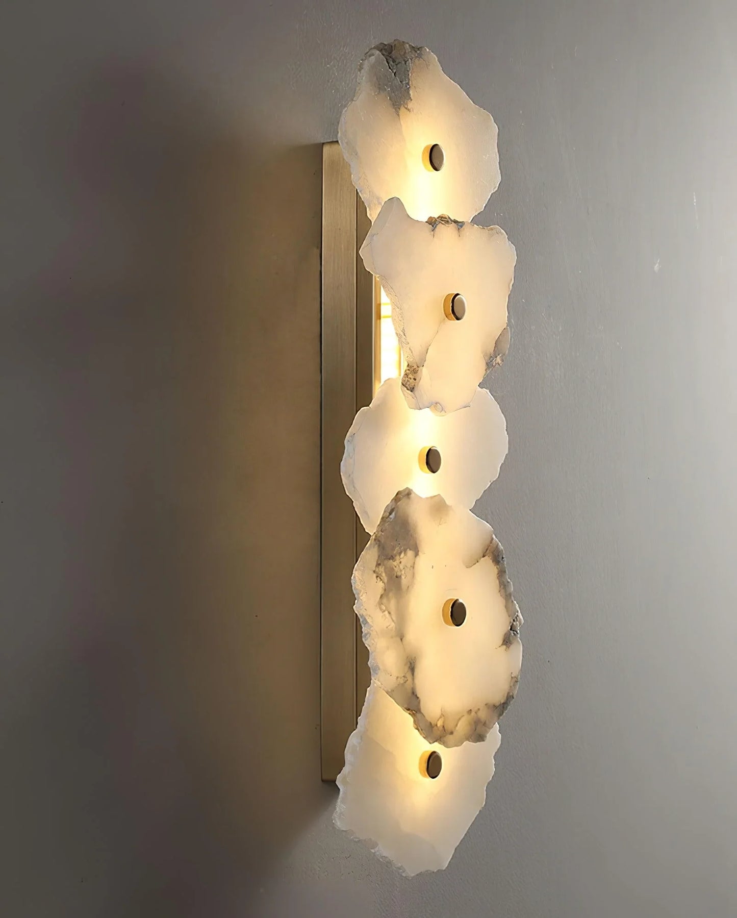 Petra Wall Lamp - Nuvé