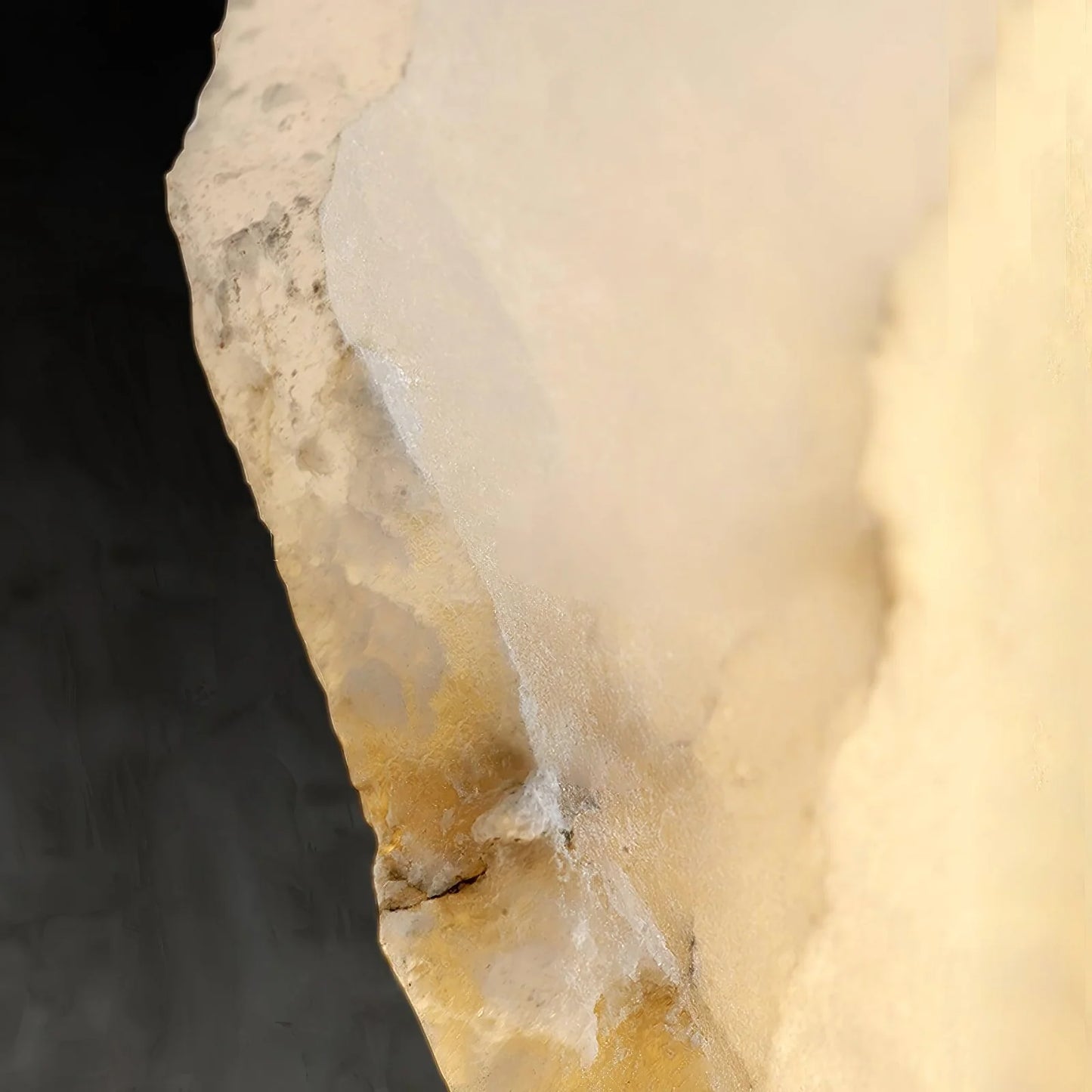 Petra Wall Lamp - Nuvé
