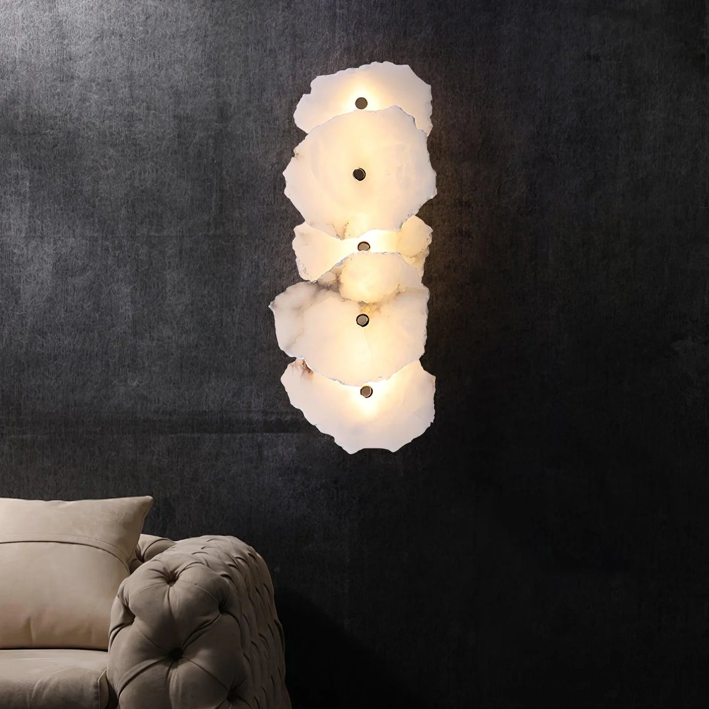 Petra Wall Lamp - Nuvé
