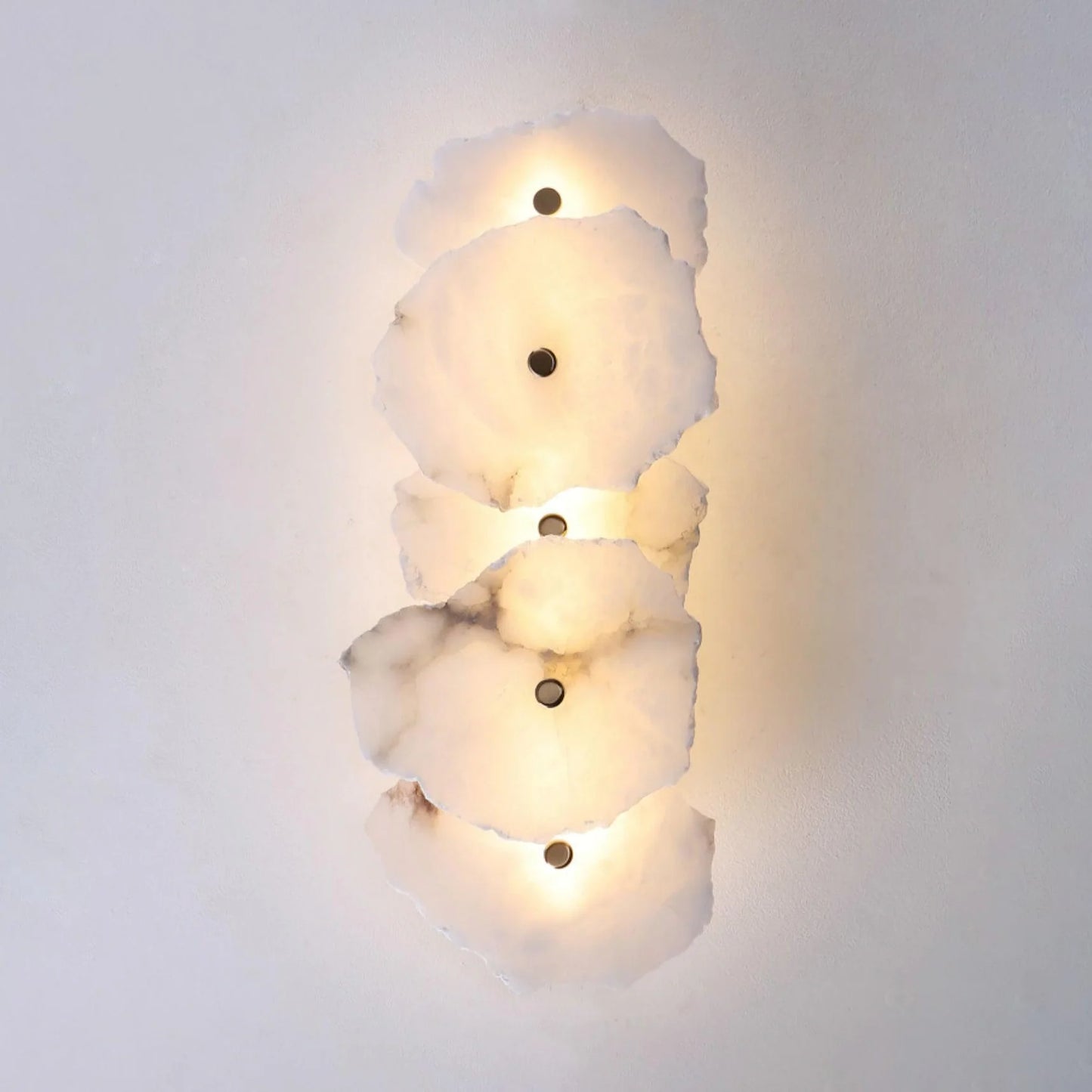 Petra Wall Lamp - Nuvé