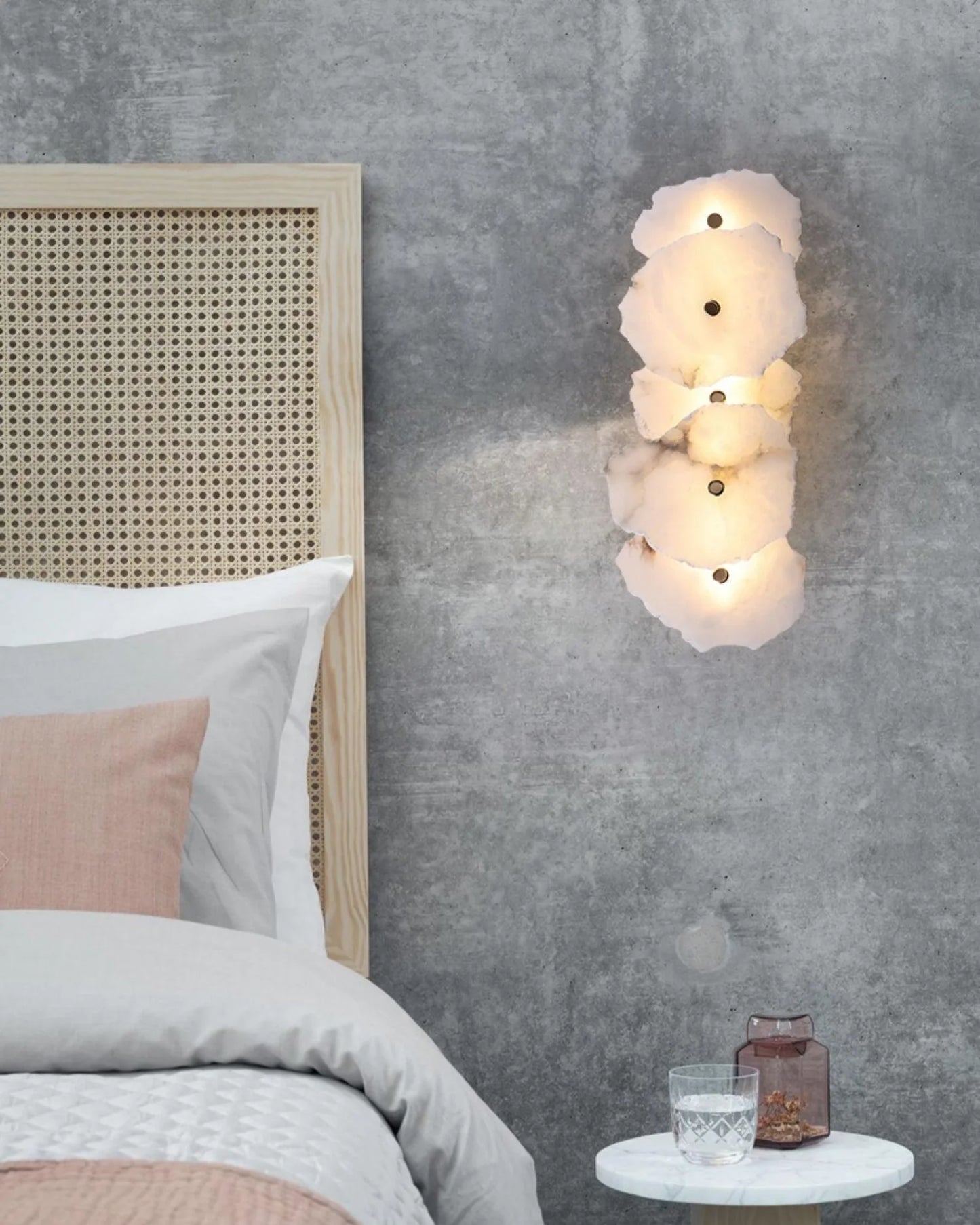 Petra Wall Lamp - Nuvé