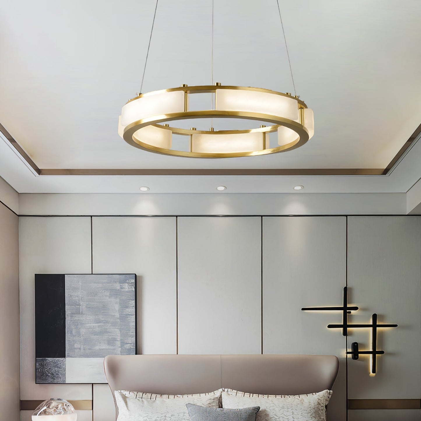 Round Qatar Alabaster Chandelier - Nuvé