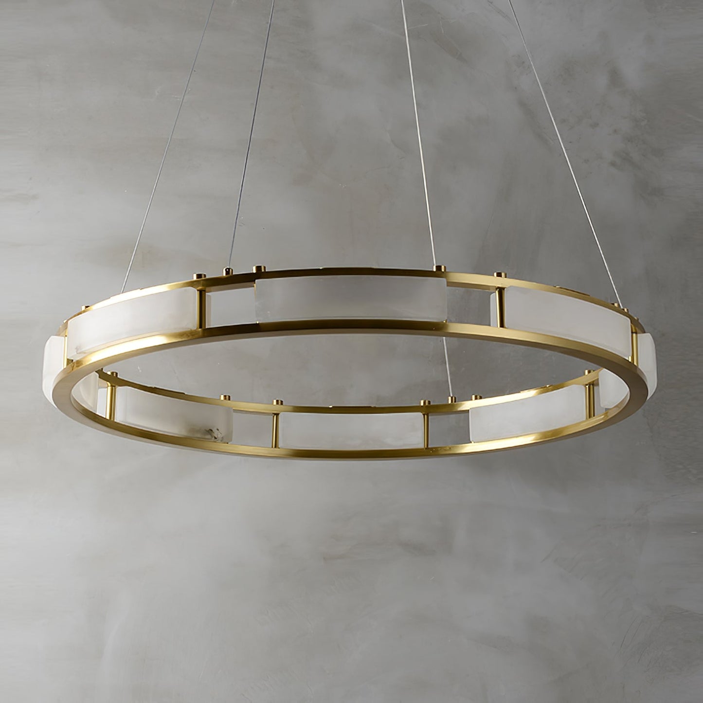 Round Qatar Alabaster Chandelier - Nuvé