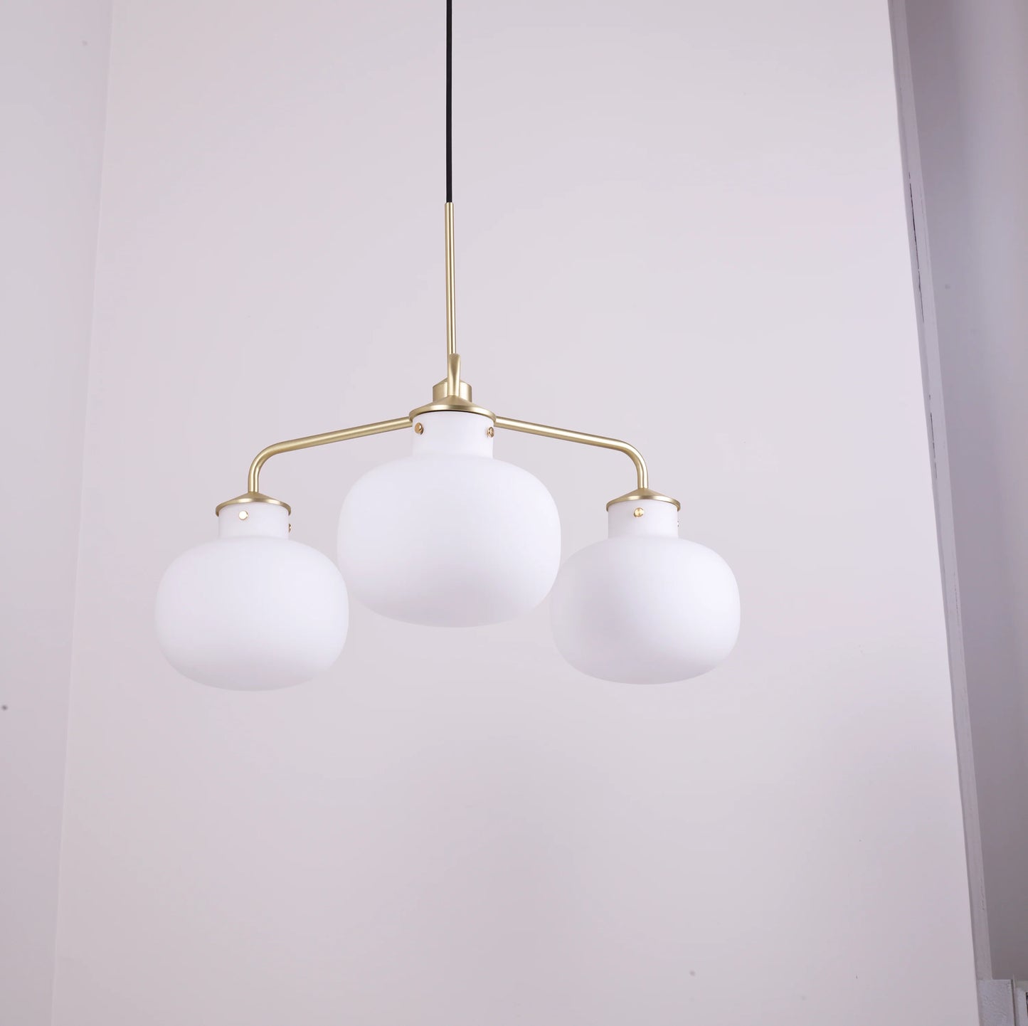 Modern Raito Opal Glass Chandelier - Nuvé