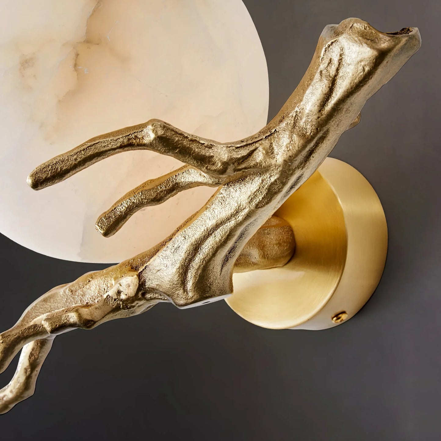 Retro Twigs Round Alabaster Wall Lamp - Nuvé