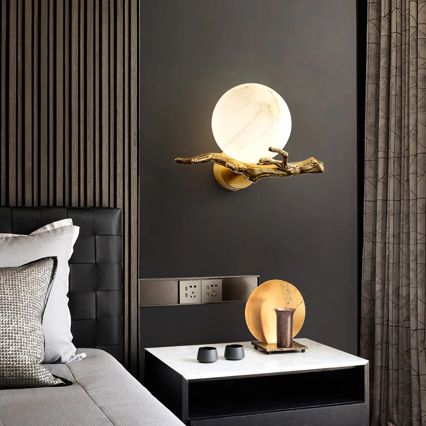Retro Twigs Round Alabaster Wall Lamp - Nuvé