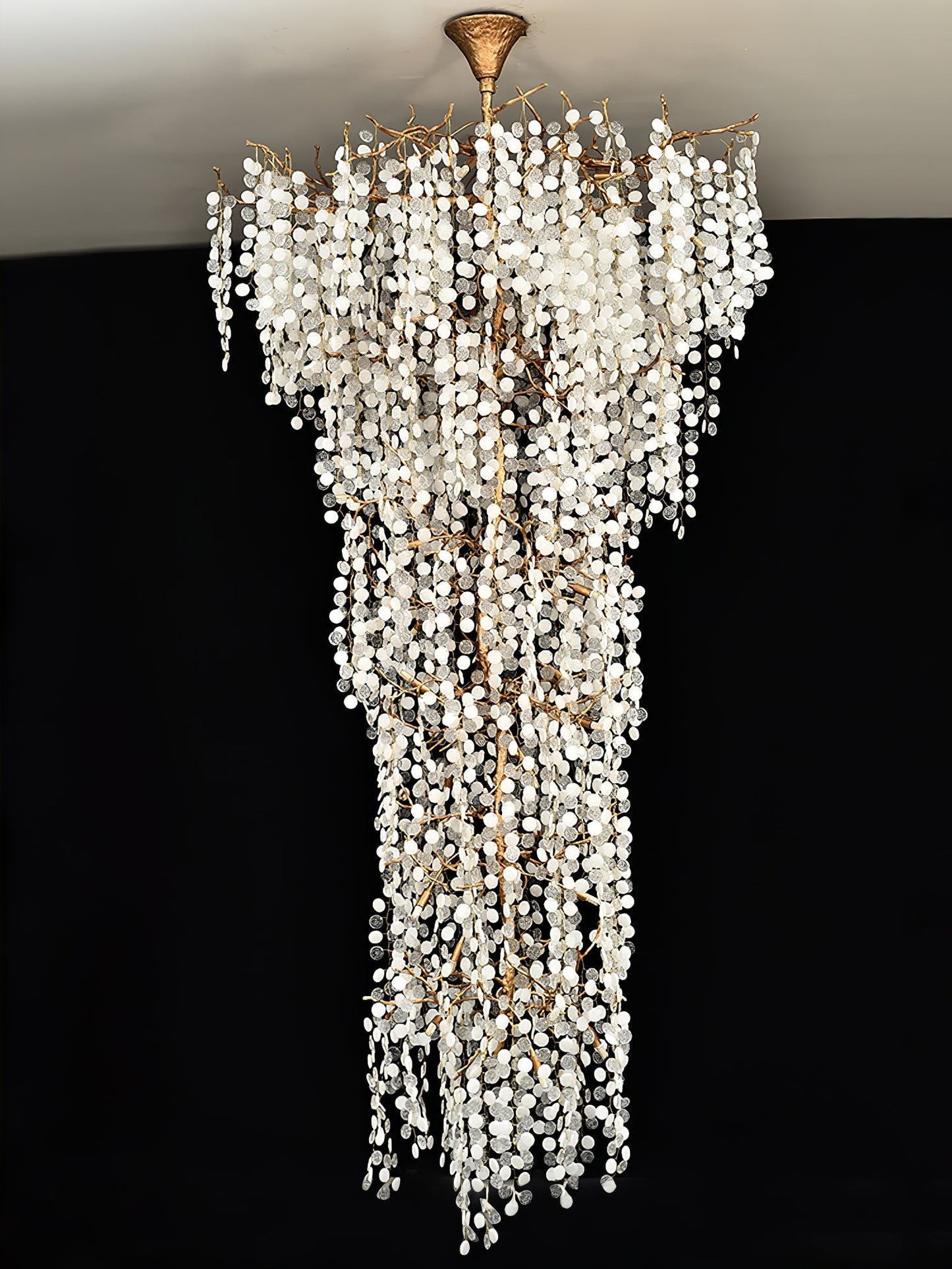 Shiro Noda Chandelier - Nuvé