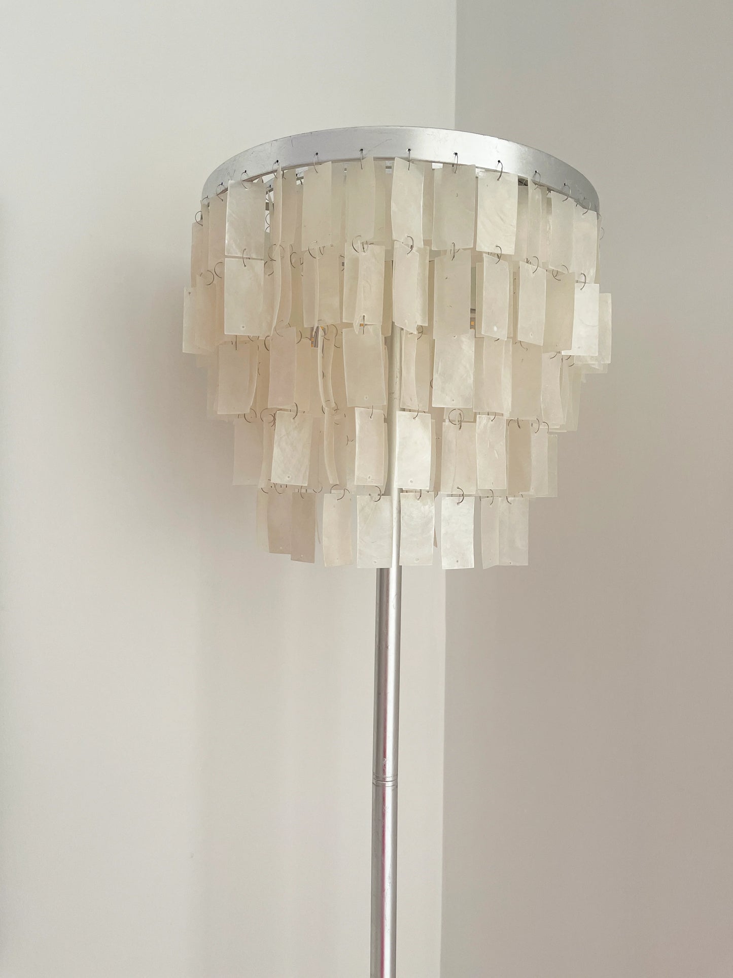 Skye Tiered Floor Lamp - Nuvé