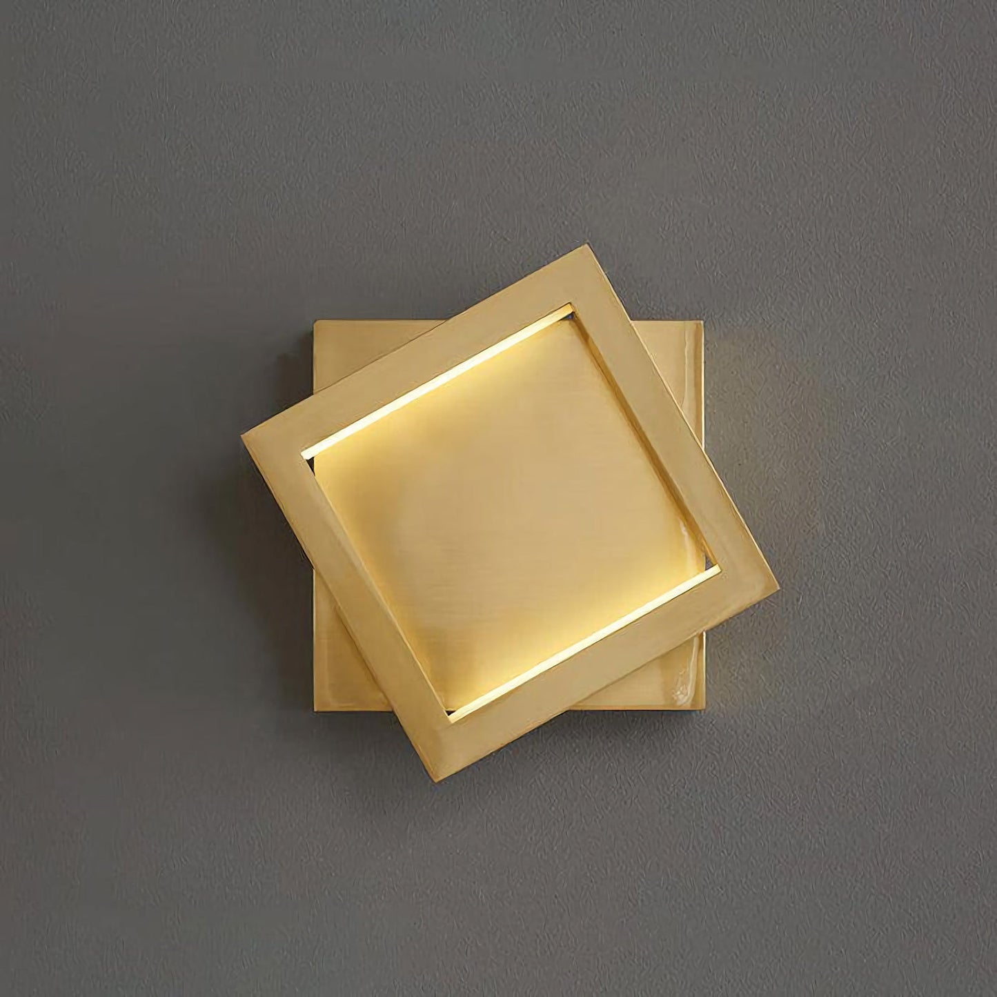 Square Wall Lamp - Nuvé