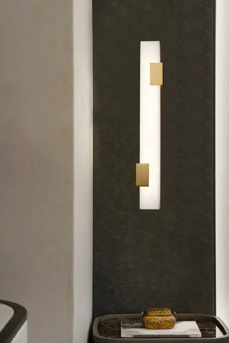 Strip Copper Alabaster Wall Lamp - Nuvé