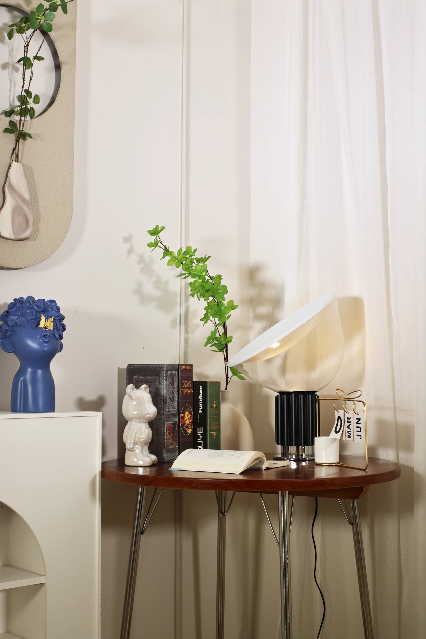 Taccia Glass Table Lamp - Nuvé