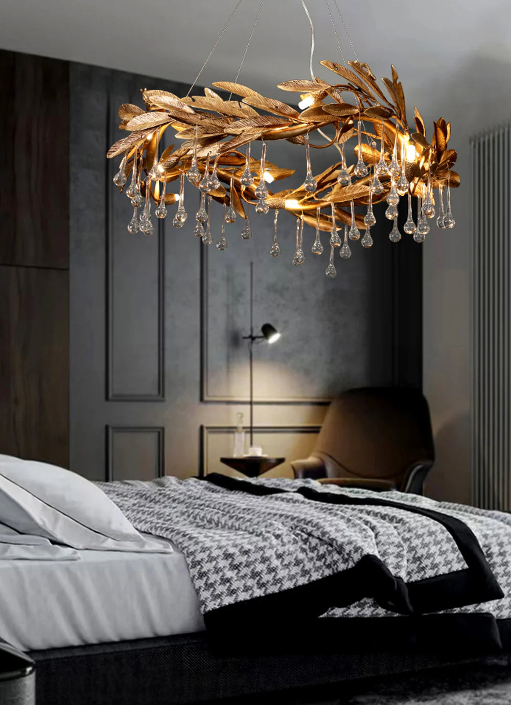 Teardrop Crystal Blade Chandelier - Nuvé