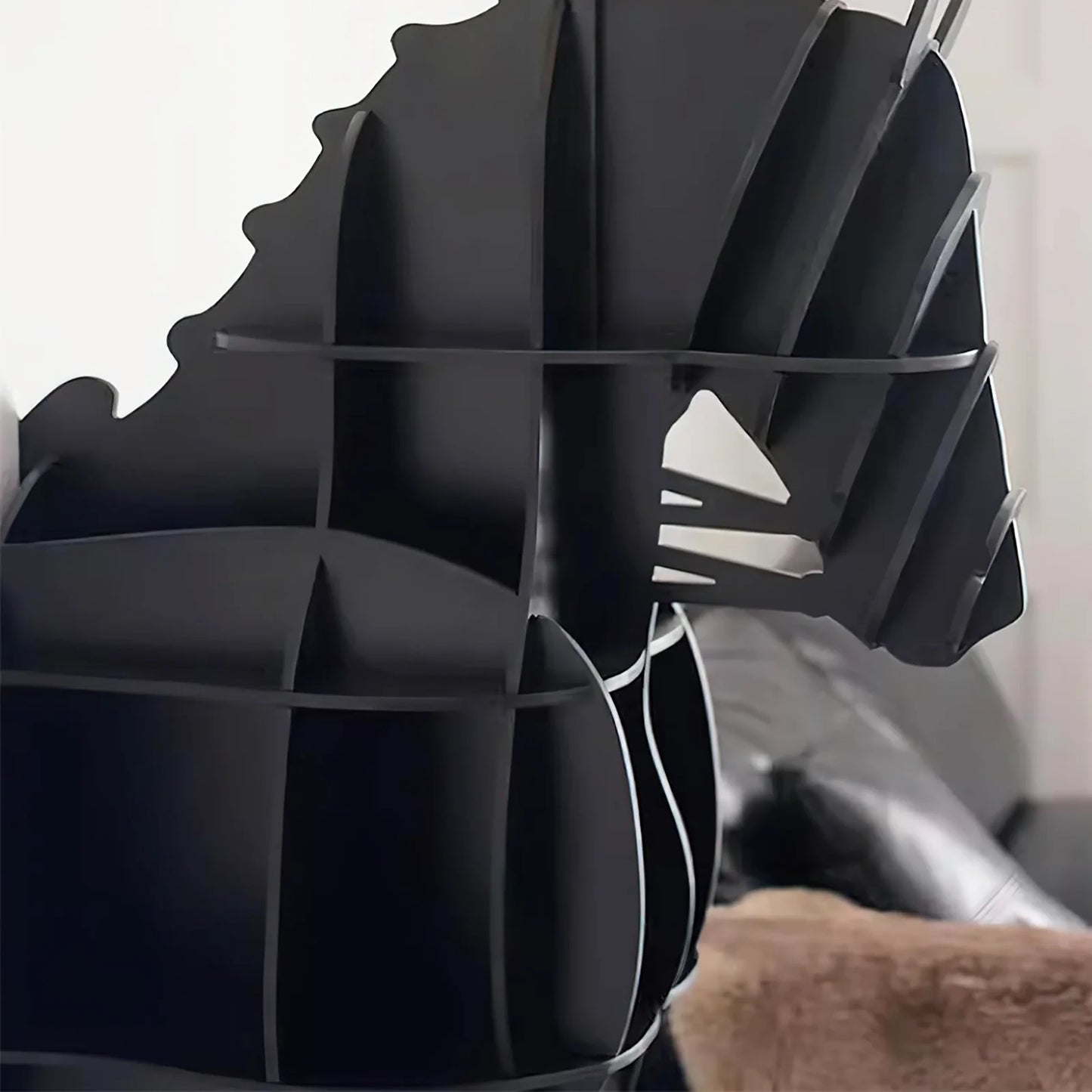 Tete Horse Stand Floor Lamp - Nuvé