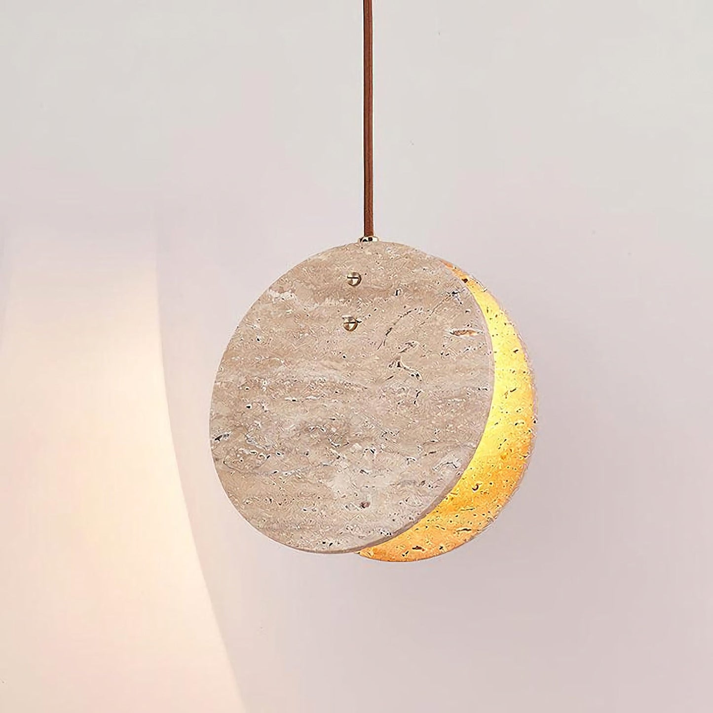 Travertine Disc Pendant Lamp - Nuvé