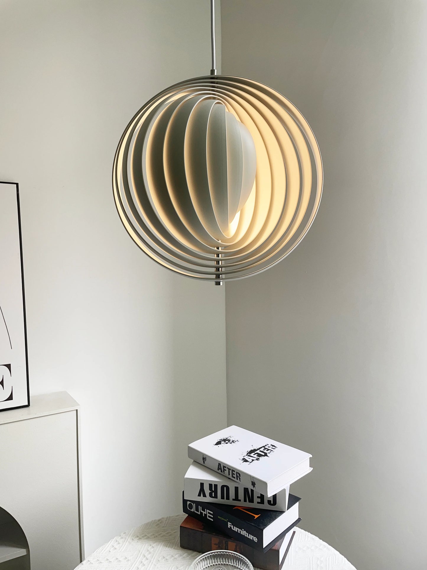Verpan Moonlight Pendant Lamp - Nuvé