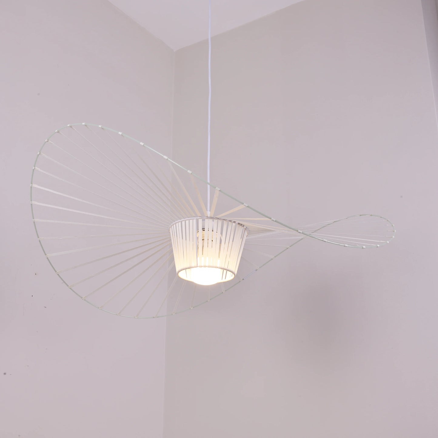 Vertigo Pendant Light - Nuvé