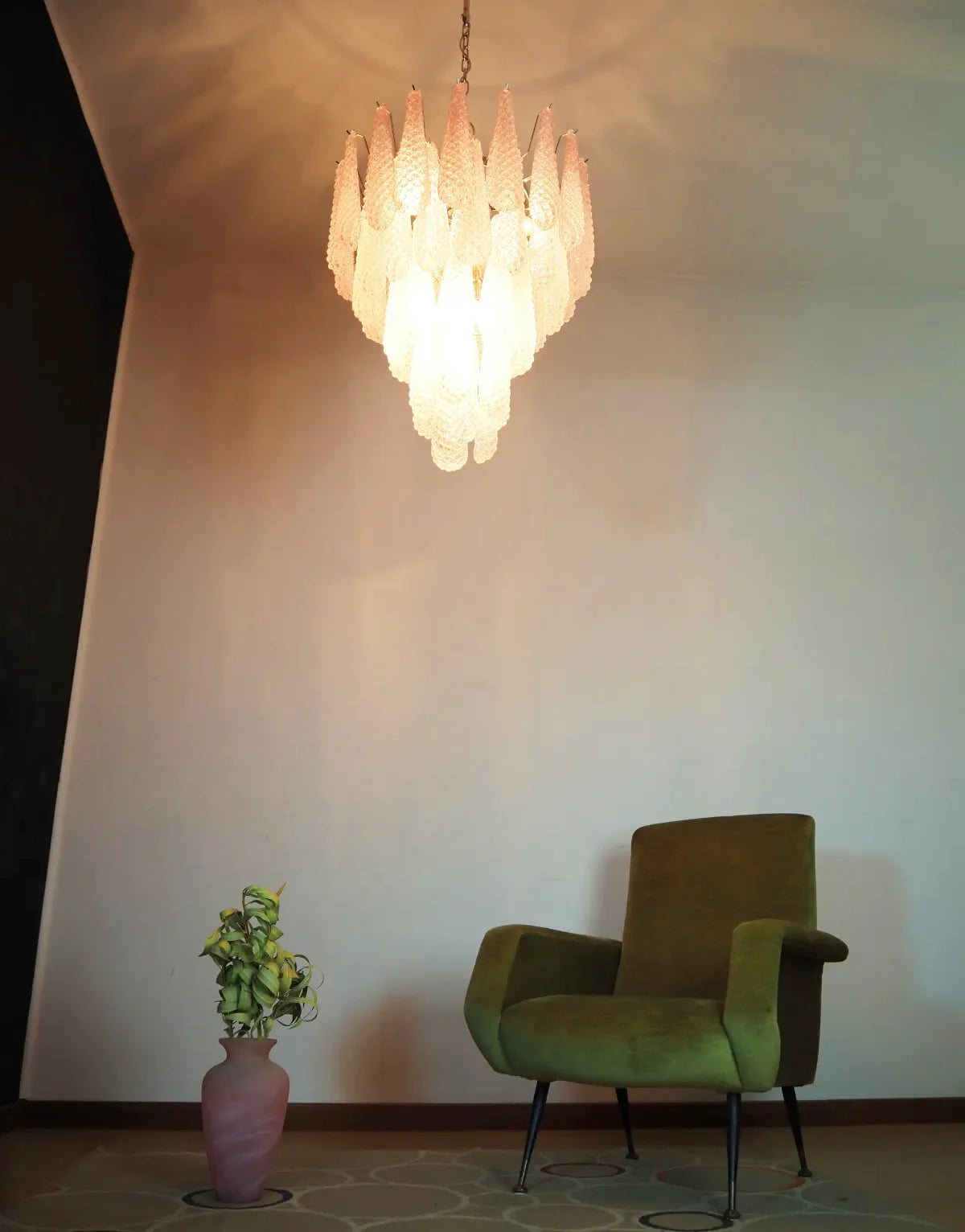 Petal Drop Murano Pink Glass Chandelier - Nuvé