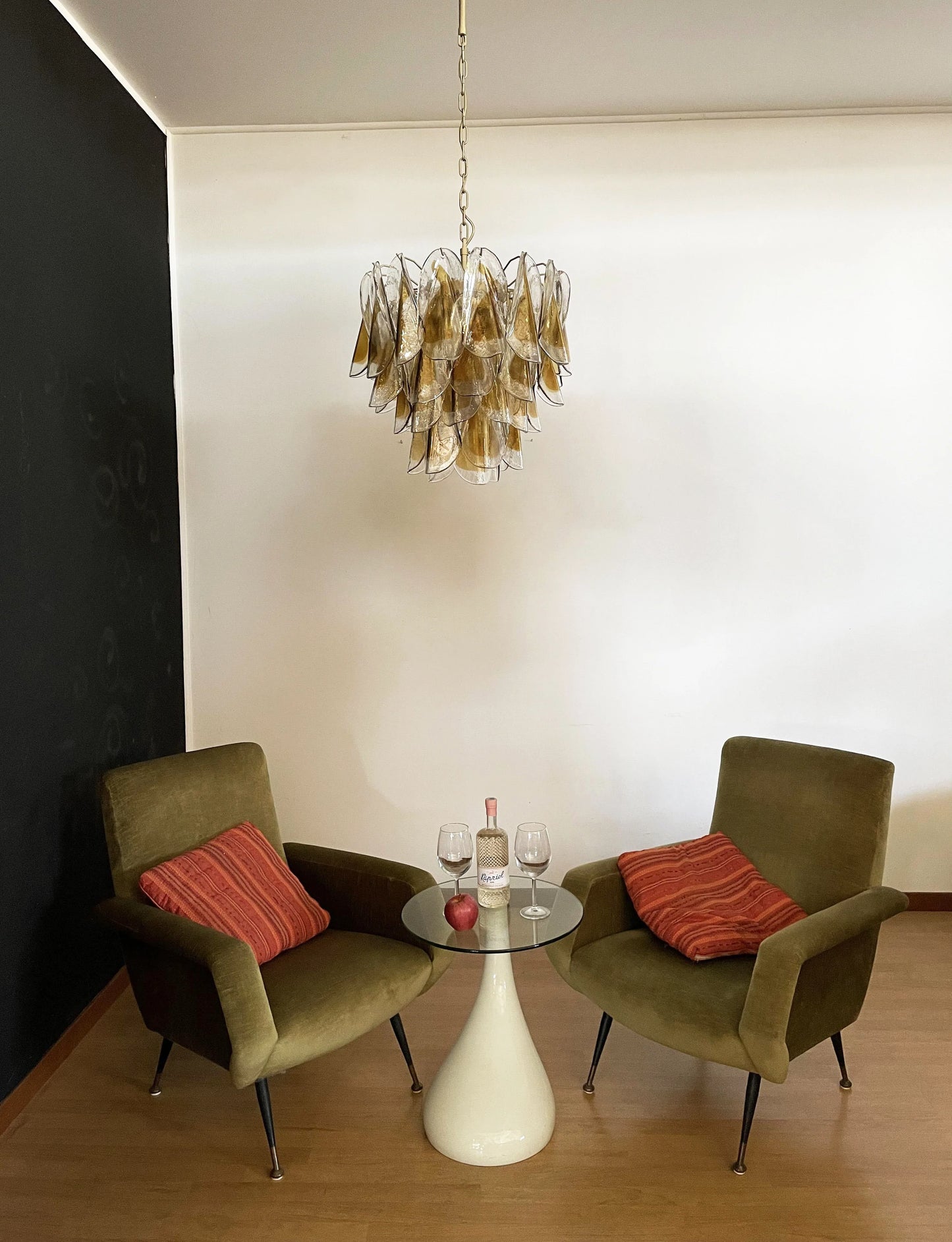 Vintage Murano Swallows Amber Glass Chandelier - Nuvé