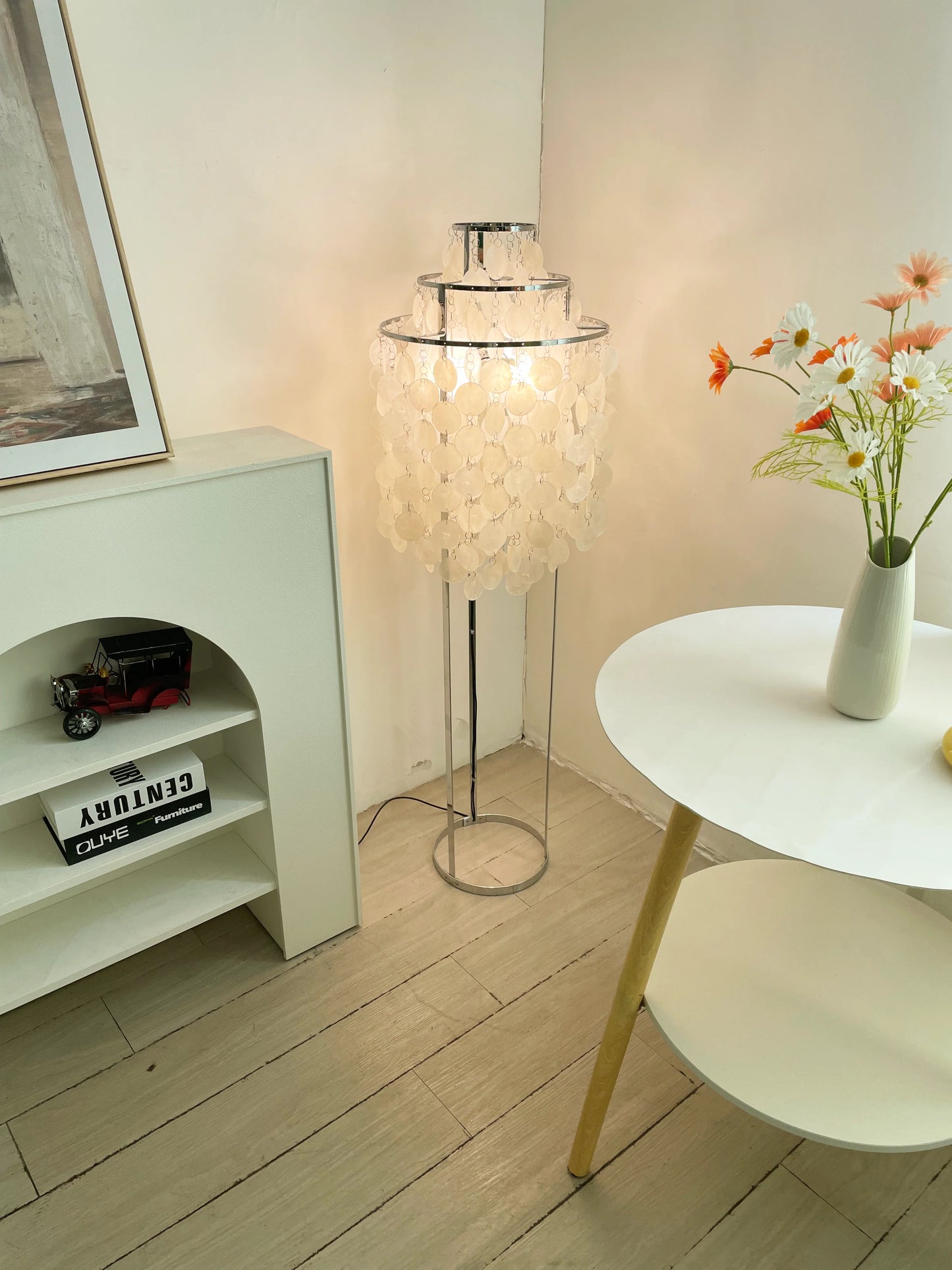 Vintage Shell Floor Lamp - Nuvé