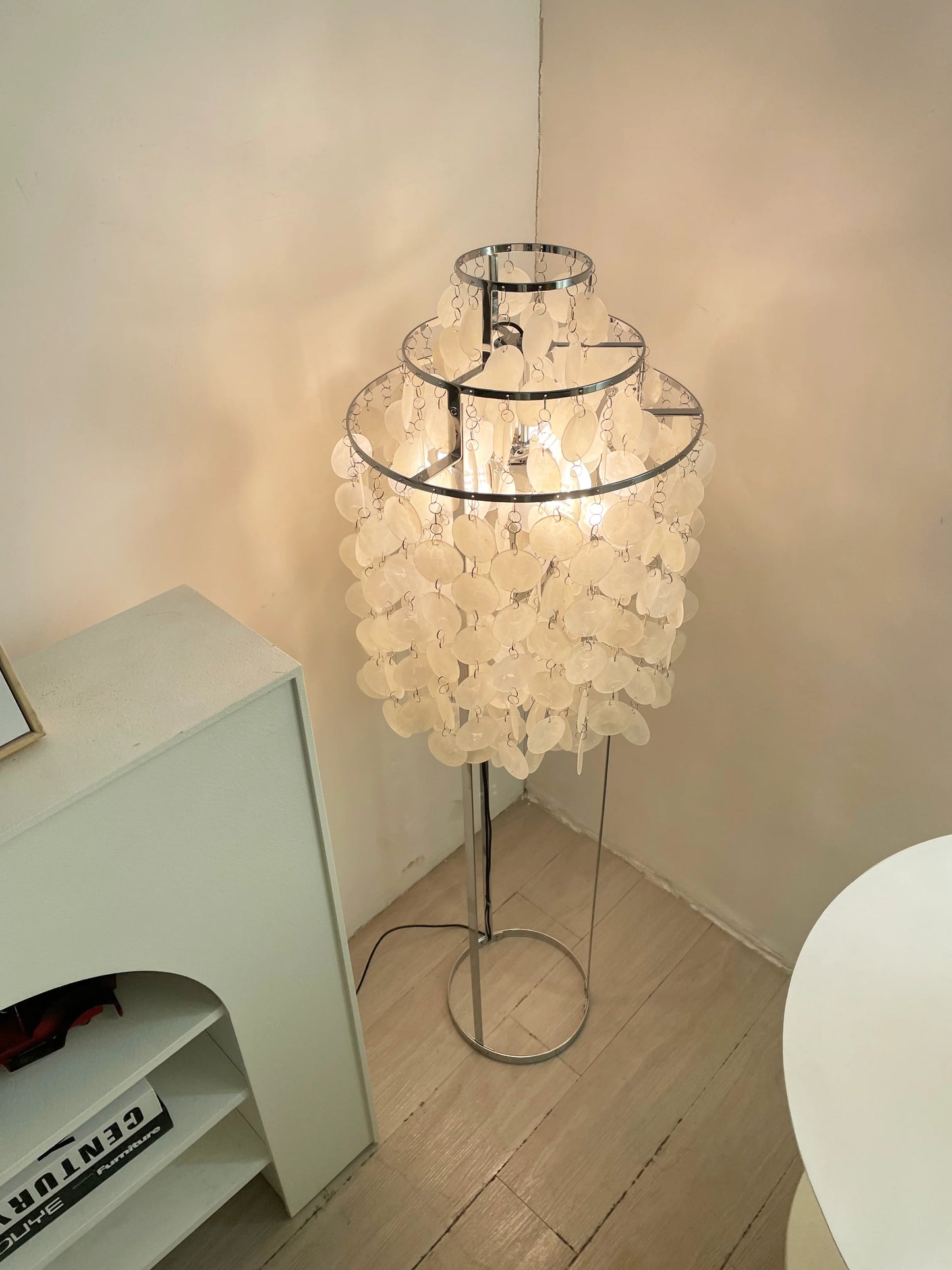 Vintage Shell Floor Lamp - Nuvé