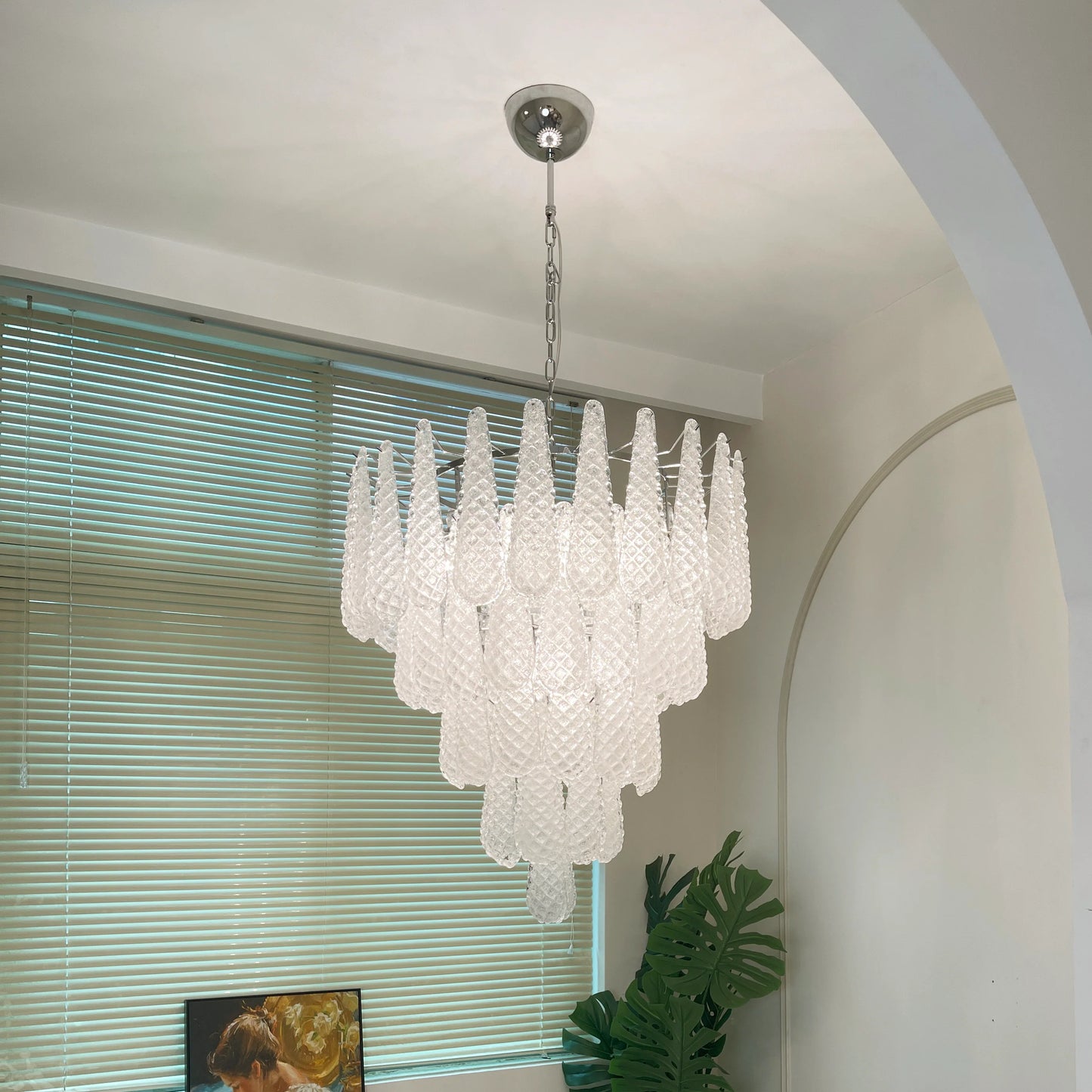 Vintage Transparent Murano Glass Petals Drop Chandelier - Nuvé