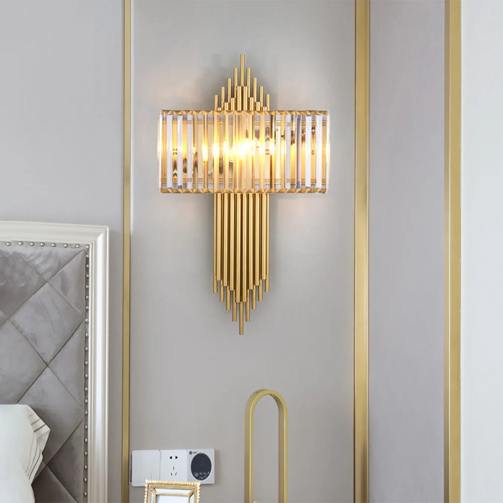 Wallis Gold Crystal Wall Lamp - Nuvé