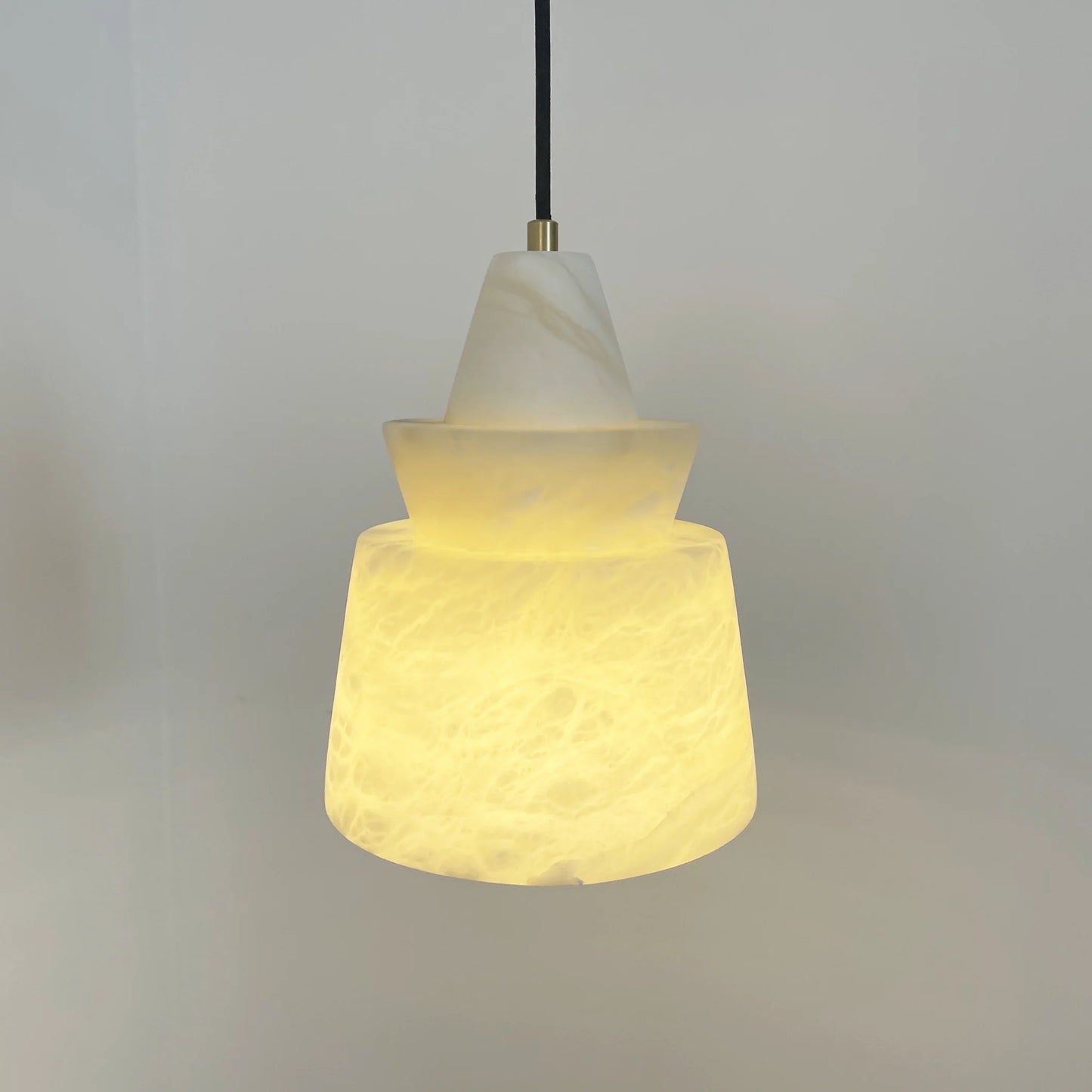 White Alabaster Pendant Light - Nuvé
