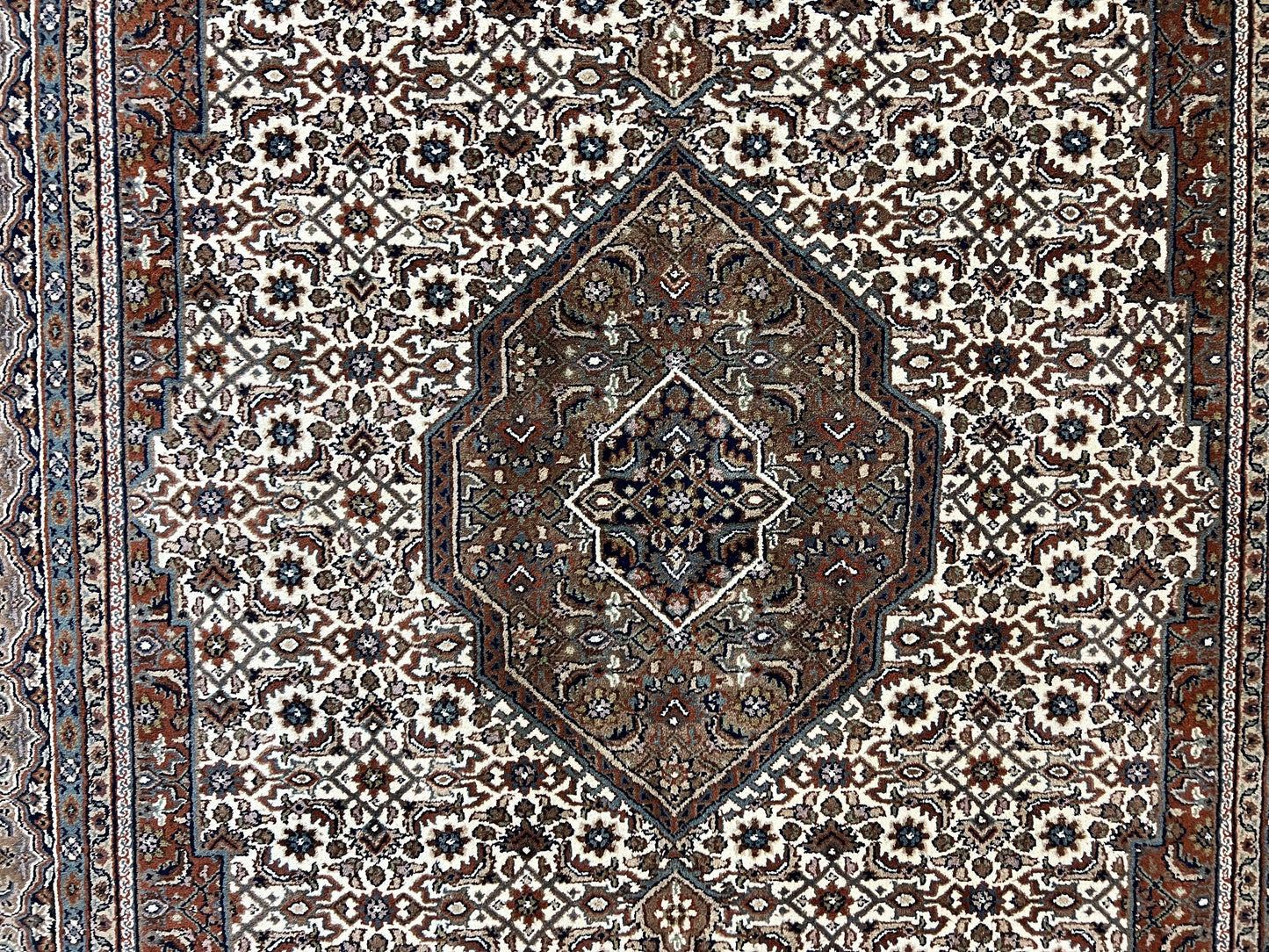 Indo Persian Rug 7x10 ft, Hand Knotted Wool Vintage Oriental Carpet 7 x 10, Traditional Handmade Herati Bidjar Cream Rug, Medallion Rug - Nuvé