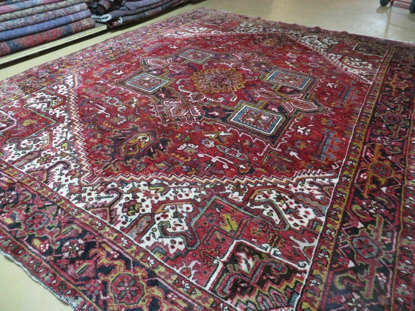 Heriz Rug 9x11, Geometric Persian Carpet Room Sized, Tribal Medallion Rug, Red Ivory Dark Blue Handmade Wool Rug for Living Room Dining Room - Nuvé